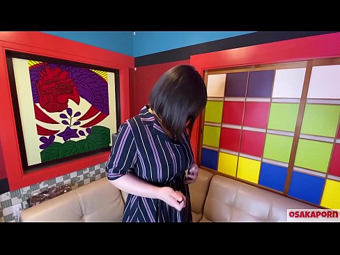 ❤️ Puttana giapponese con grandi tette si masturba con sex toys e ha un orgasmo. Parla in un'intervista della sua esperienza di scopata. Tette enormi e figa pelosa che geme forte. Osakaporn ❤ Solo pornoal it.porn33.top ☑